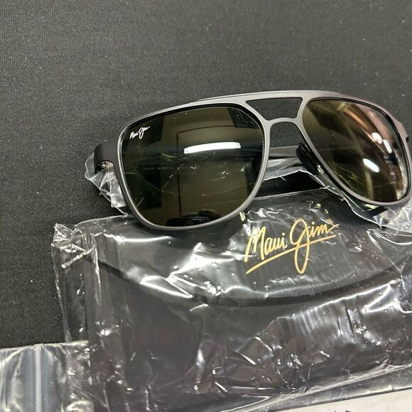 New Maui Jim 2nd Reef Square Aviator Black Sunglasses 607-02 - Picture 2 of 7